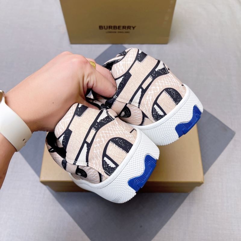 Burberry Low Shoes